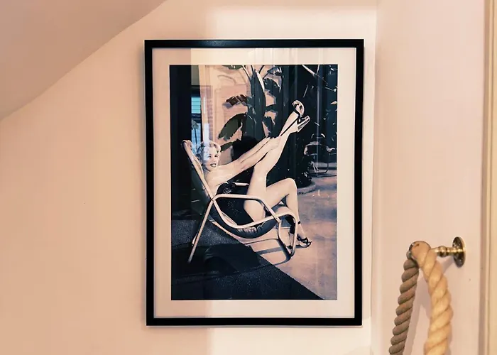 Rose * Γουίτμπι